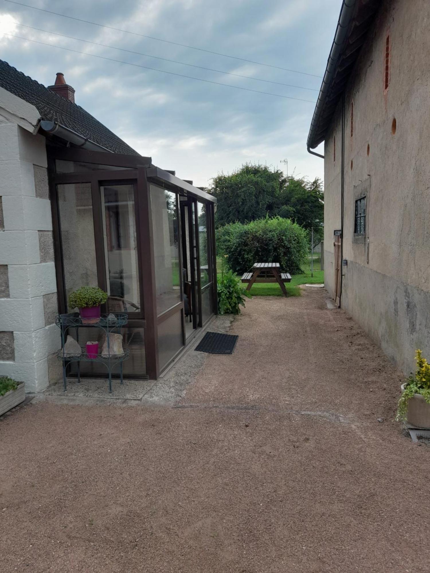 Maison Proche Le Pal 4Kms Thiel-sur-Acolin Buitenkant foto